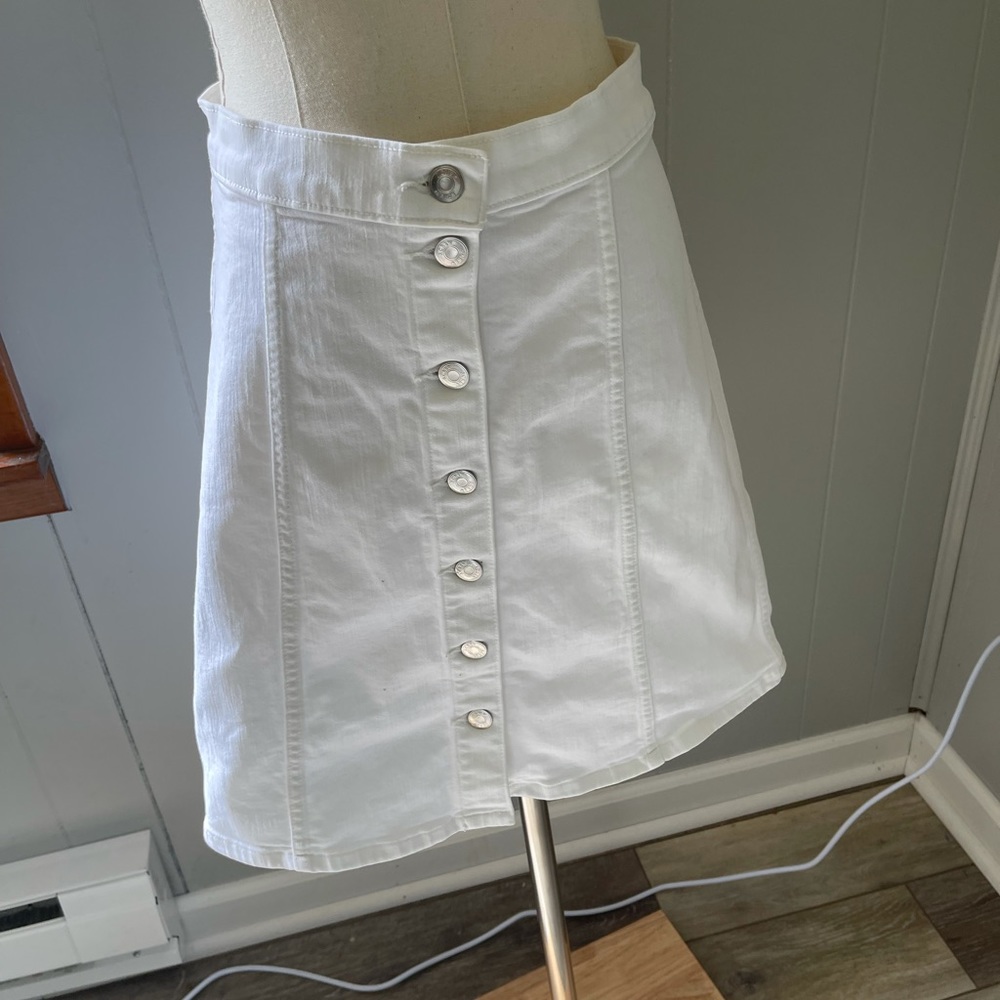 J CREW 28 white denim skirt